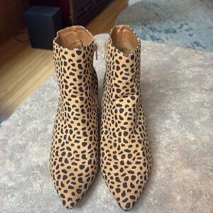 Bamboo Rapid Leopard print heeled ankle boots size 8 excellent condition